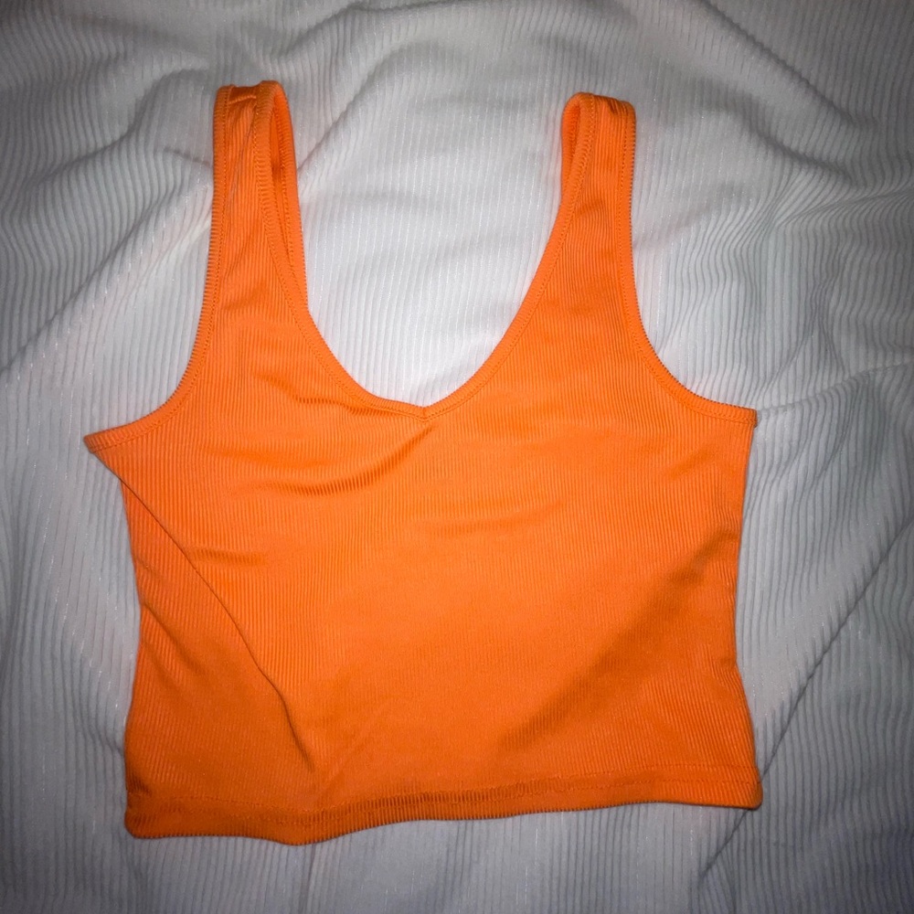 orange tank top